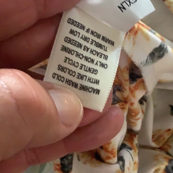 Truseles short sleeve Sunflower twisted top size Med beige yellow green black - Picture 7 of 9